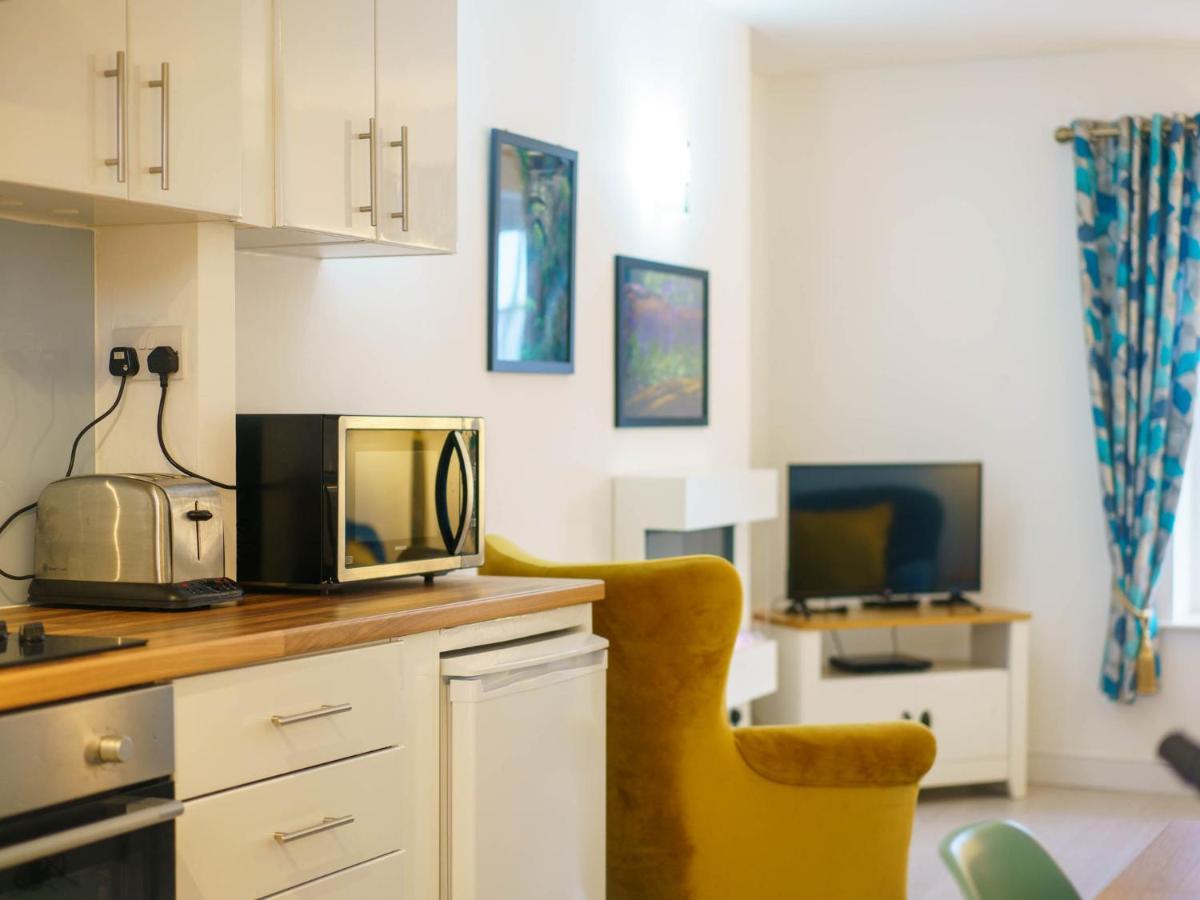 Pass The Keys Modern 2 Bed Flat Overlooking Aberaeron Harbour エクステリア 写真