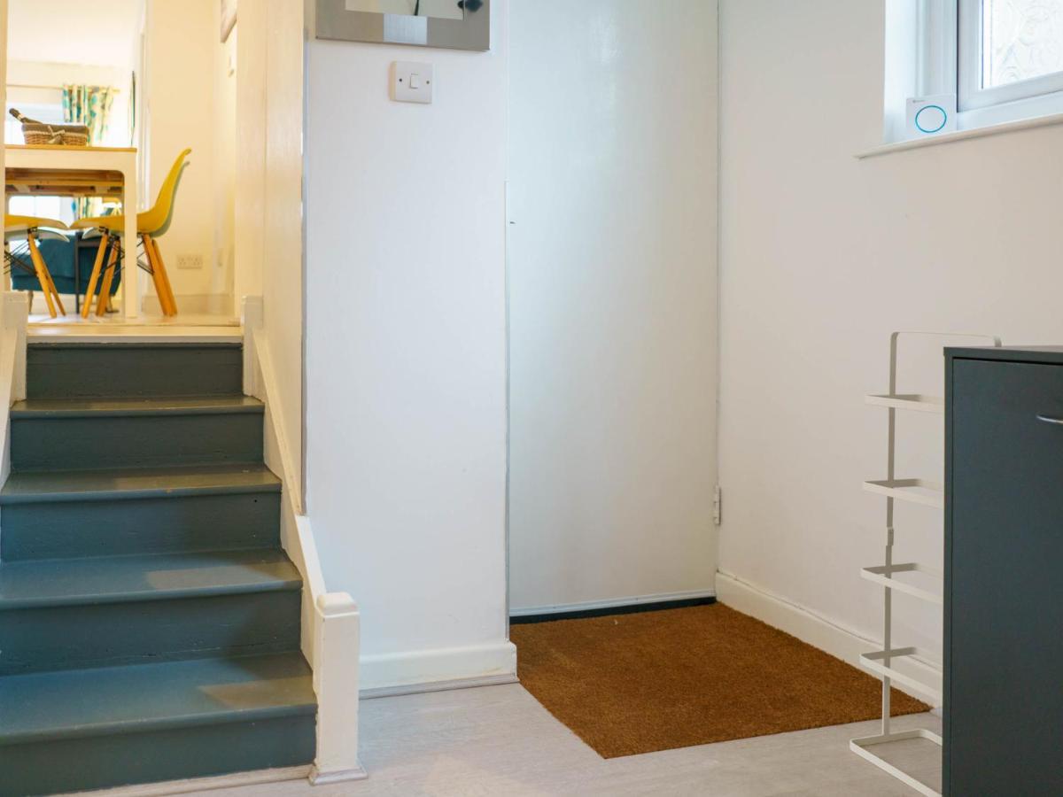 Pass The Keys Modern 2 Bed Flat Overlooking Aberaeron Harbour エクステリア 写真