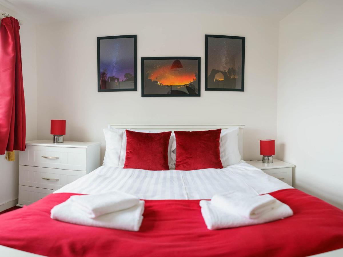Pass The Keys Modern 2 Bed Flat Overlooking Aberaeron Harbour エクステリア 写真