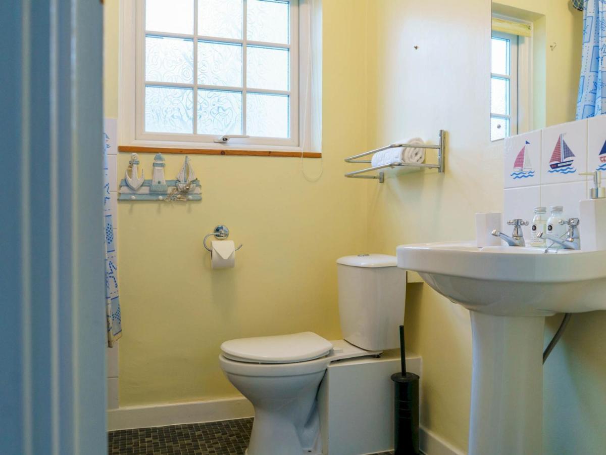 Pass The Keys Modern 2 Bed Flat Overlooking Aberaeron Harbour エクステリア 写真